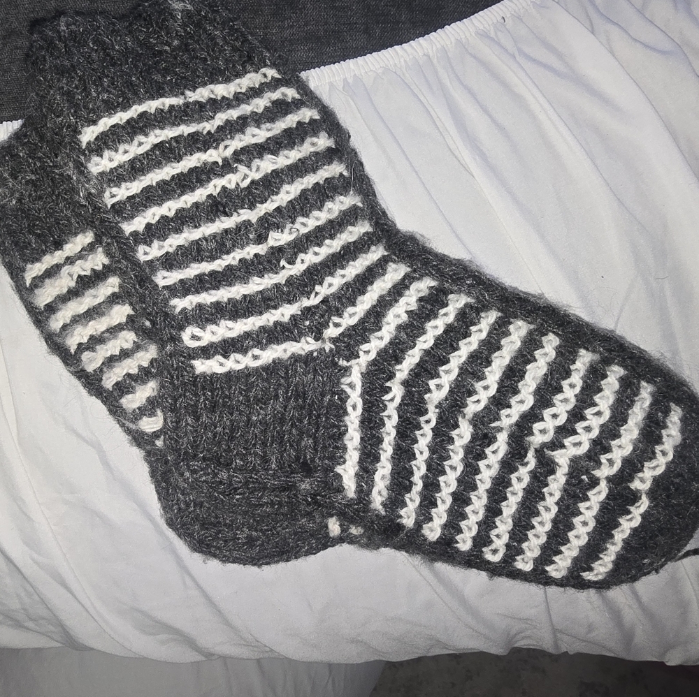 Pure Wool Hand Knitted Winter weather Resistance Crotch Bootie Socks L